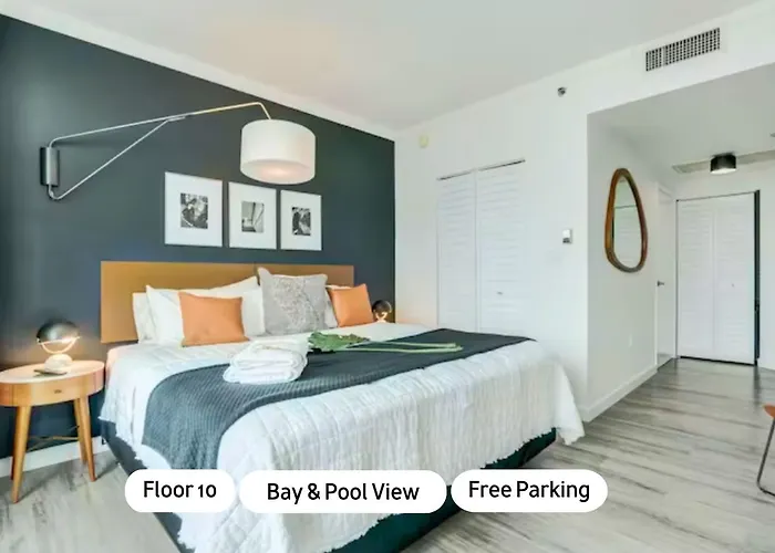 Mvr Designer Suite With Balcony And Miami-S Best Views