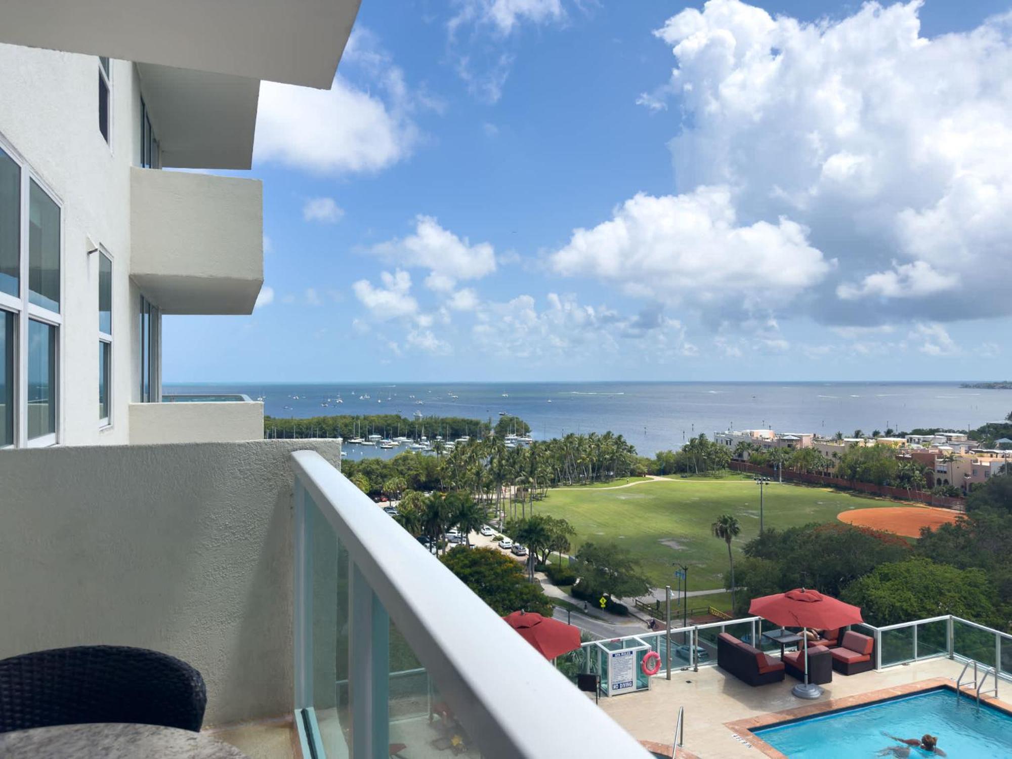 Pensão Mvr Designer With Balcony And Miami-s Views